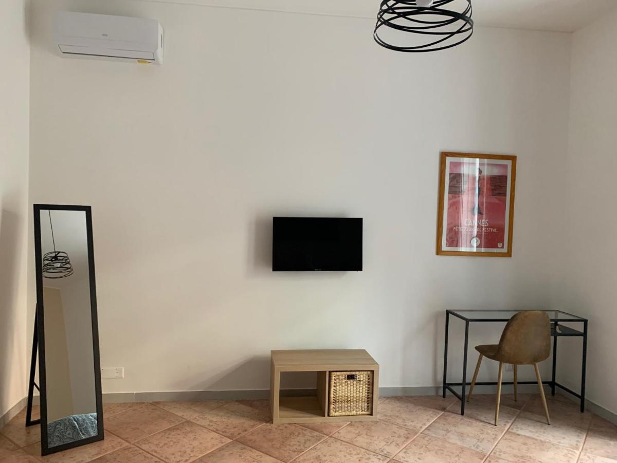 Ferienwohnung Chez Nous Rom Exterior foto